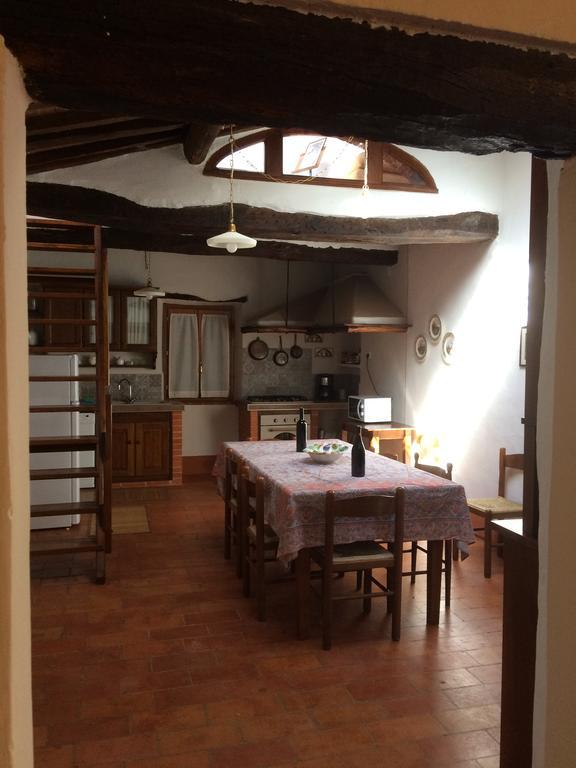 Podere Gnocchi Rapale エクステリア 写真